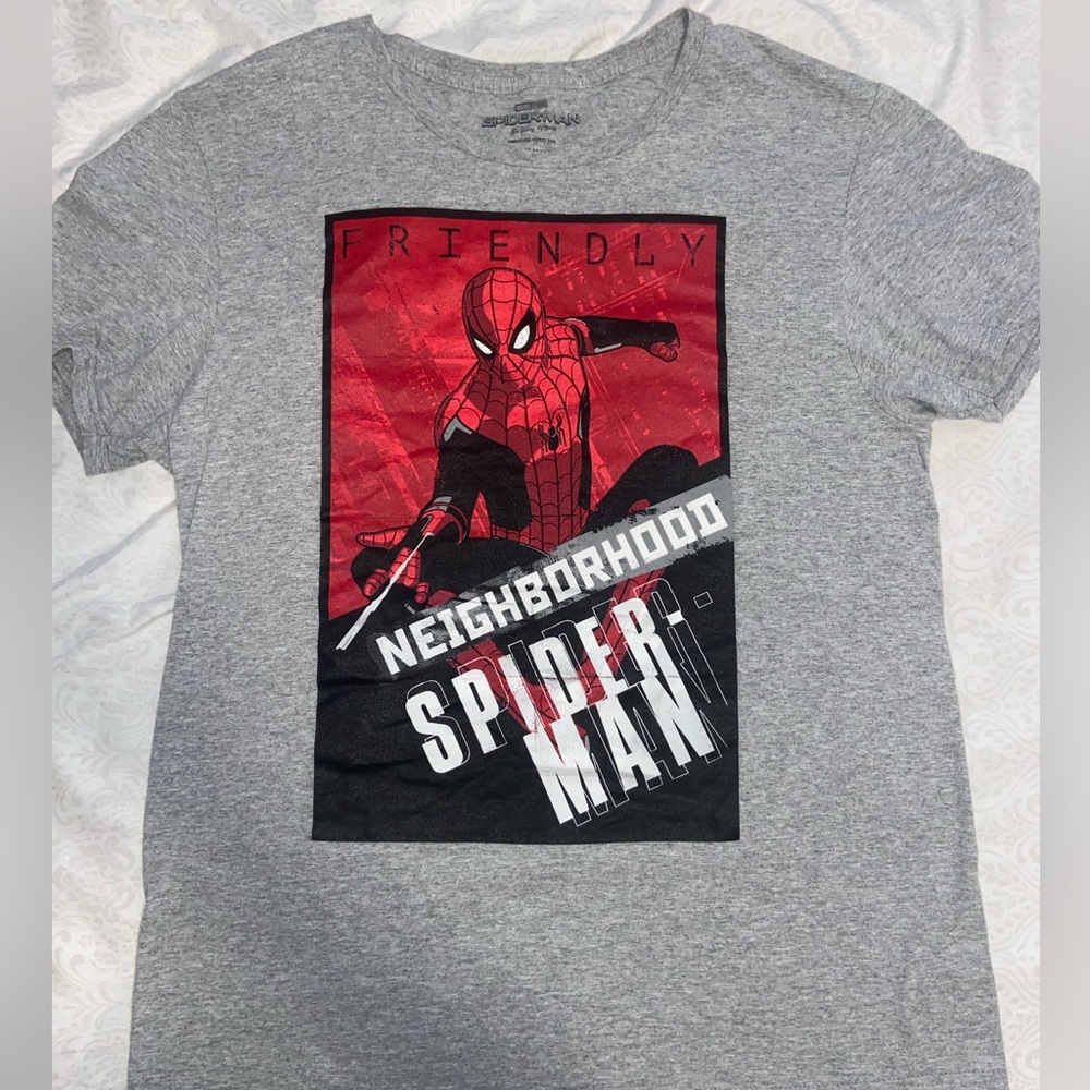 Men’s Size Medium Spider-Man: No Way Home Graphic Gray T-Shirt Marvel Studios